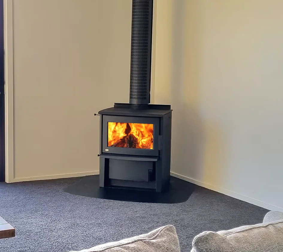 Yunca Monte Euro Hybrid Multi-fuel studio – Tauranga, New Zealand